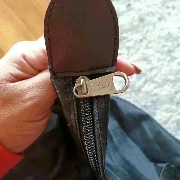 Disneyland Resort Large 100% Polyester Mickey Mouse Tote - Picture 7 of 13